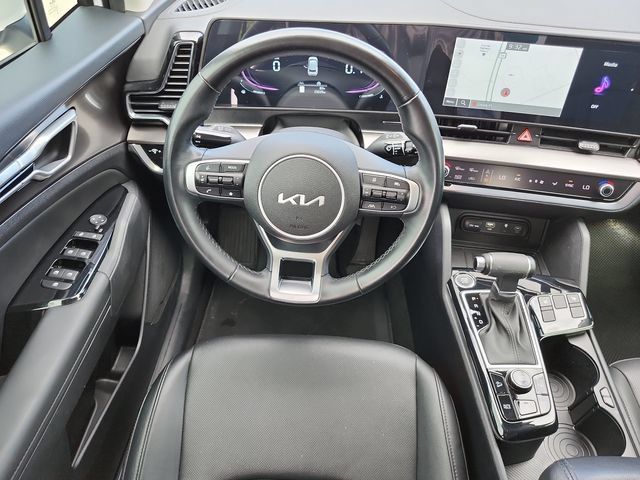 Certified 2025 Kia Sportage EX FWD image 15
