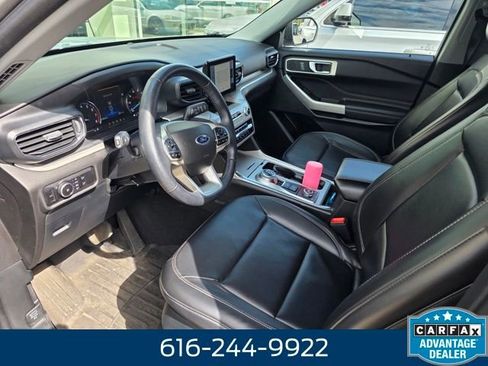 Used 2023 Ford Explorer XLT w/ Equipment Group 202A AWD/4WD image 5