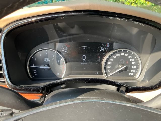 Used 2018 Cadillac XT5 Platinum AWD/4WD image 9