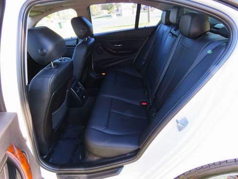 Used 2015 BMW 328i Sedan image 19