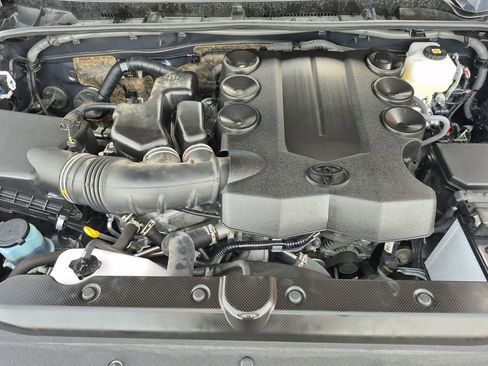 Used 2024 Toyota 4Runner SR5 image 16