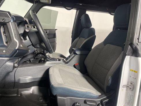 Used 2022 Ford Bronco Outer Banks AWD/4WD image 10