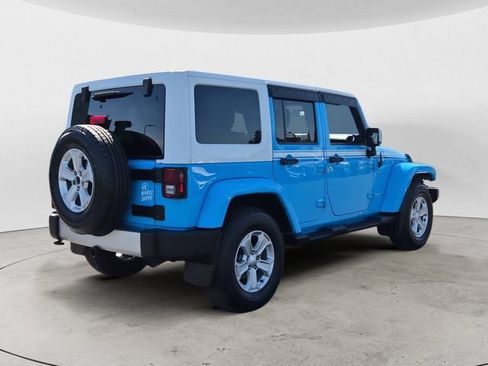 Used 2017 Jeep Wrangler Unlimited Sahara w/ Quick Order Package 24E Chief AWD/4WD image 5