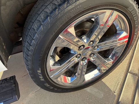 Used 2016 GMC Yukon Denali w/ Open Road Package image 13