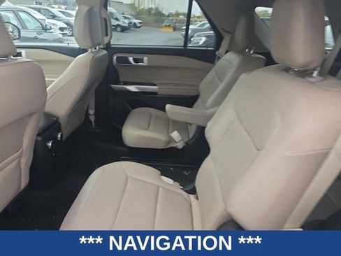 Used 2023 Ford Explorer XLT w/ Equipment Group 202A AWD/4WD image 7