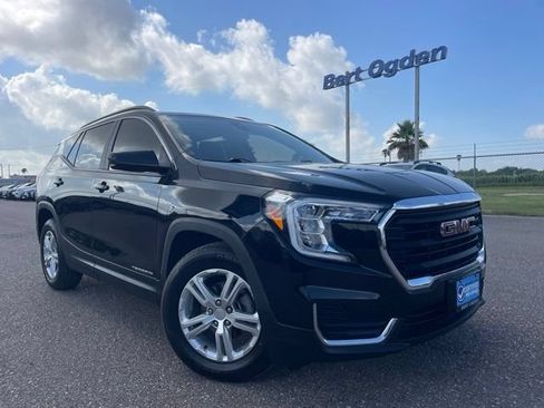 Used 2022 GMC Terrain SLE w/ Driver Convenience Package FWD image 1