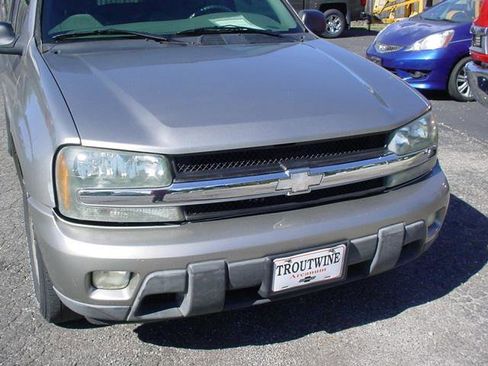 Used 2002 Chevrolet TrailBlazer LT w/ Driver Convenience Pkg image 21