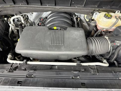 Used 2021 Chevrolet Silverado 1500 LTZ w/ LTZ Convenience Package II AWD/4WD image 35