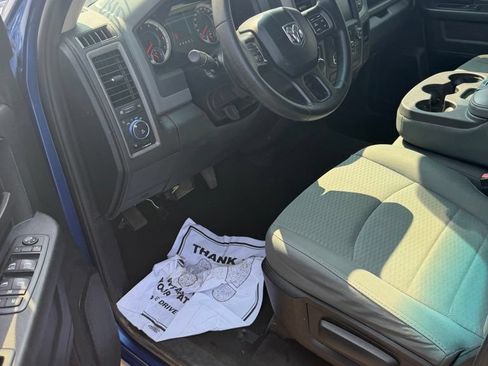 Used 2016 RAM 1500 Express RWD image 7