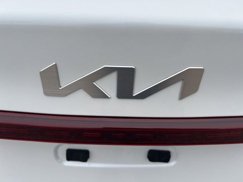 Certified 2023 Kia Forte LXS image 31