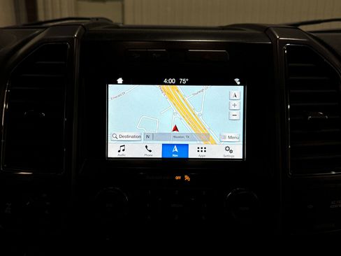 Used 2017 Ford F150 XLT w/ Equipment Group 302A Luxury image 18