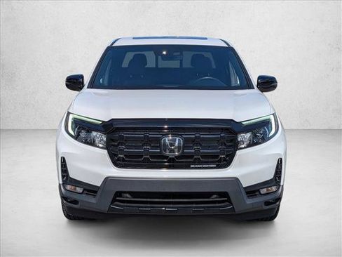 Used 2024 Honda Ridgeline Black Edition image 2