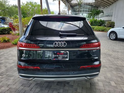 Used 2023 Audi Q7 3.0T Premium w/ Convenience Package AWD/4WD image 7