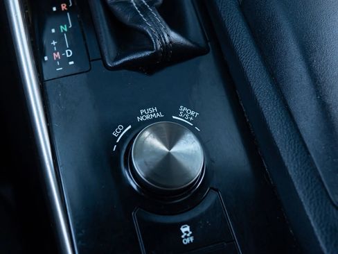 Used 2014 Lexus IS 350 w/ F Sport Package image 30