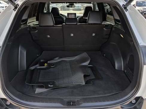 Used 2022 Toyota RAV4 XSE AWD/4WD image 29