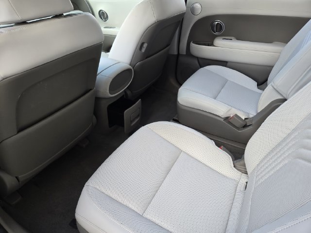 Certified 2026 Hyundai Palisade SEL Premium FWD image 22