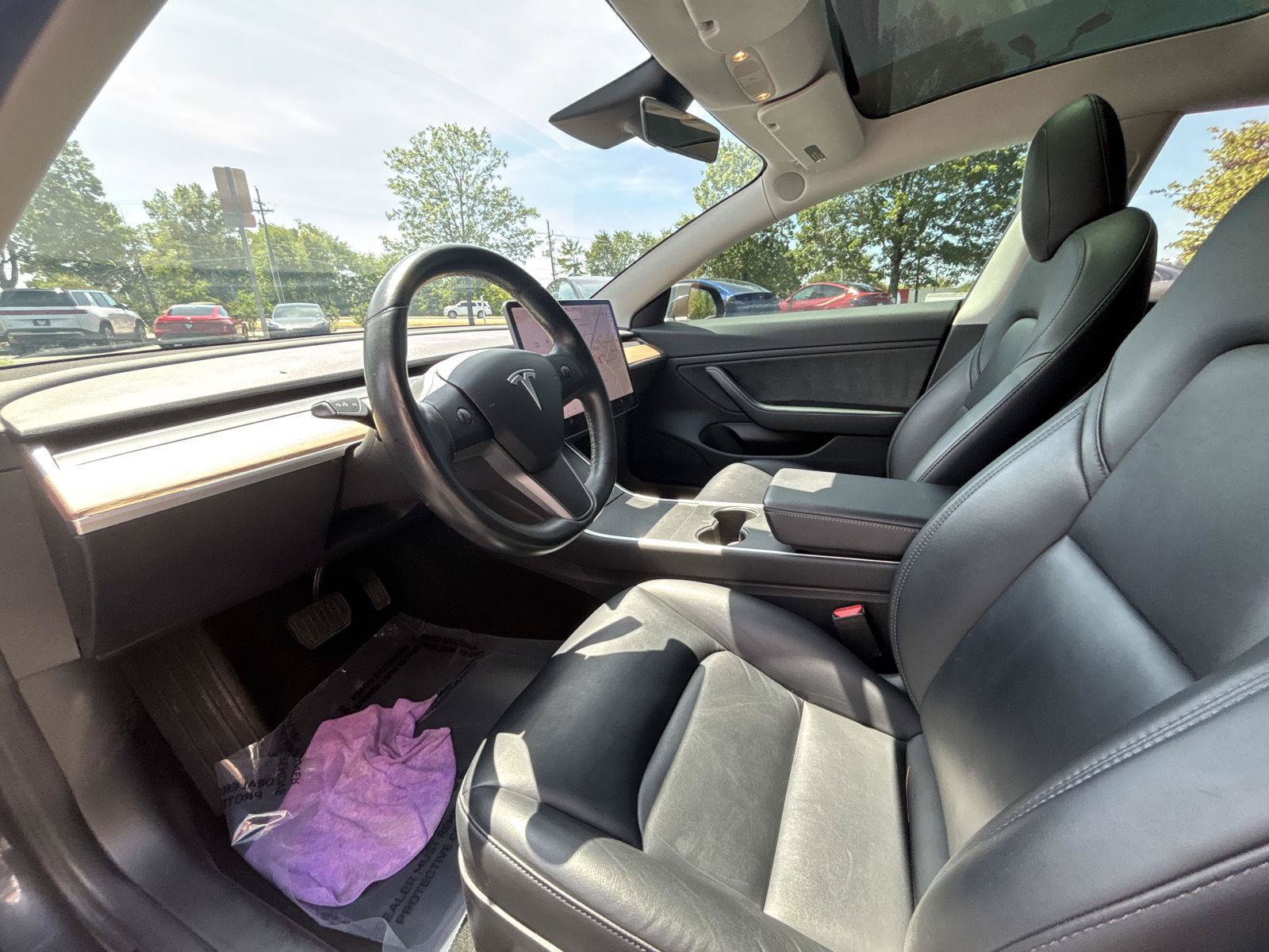 Used 2018 Tesla Model 3 Long Range AWD/4WD image 27