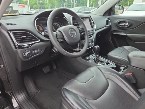 Used 2023 Jeep Cherokee Altitude Lux AWD/4WD image 9