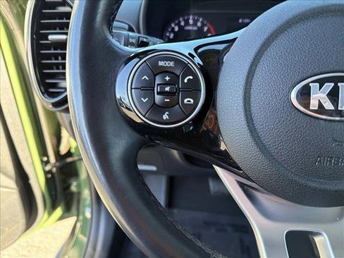 Used 2020 Kia Soul EX image 15