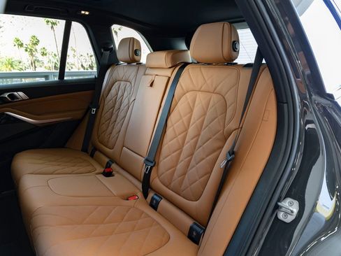 New 2026 BMW X5 xDrive40i AWD/4WD image 25