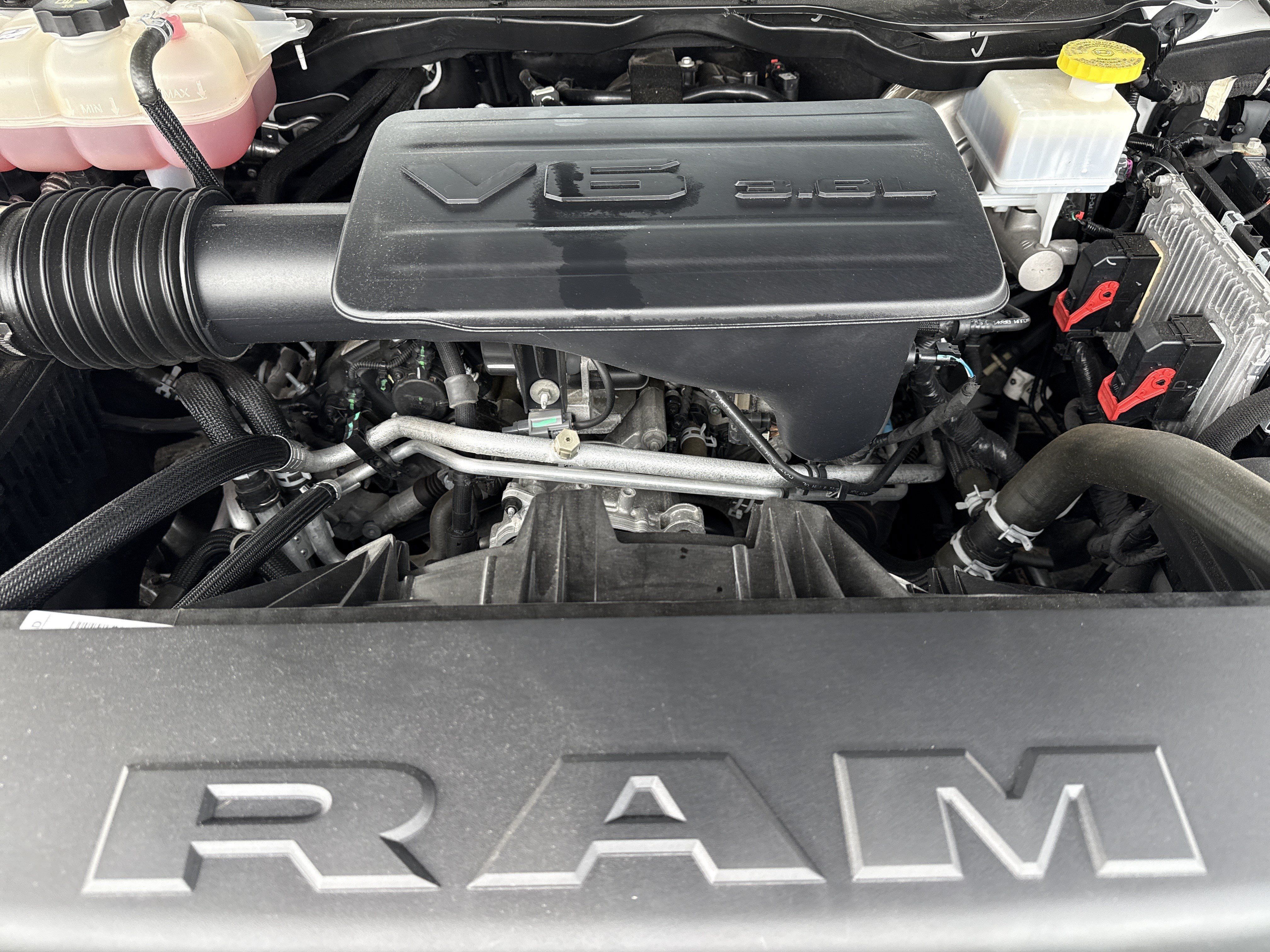 Used 2023 RAM 1500 Big Horn AWD/4WD image 31