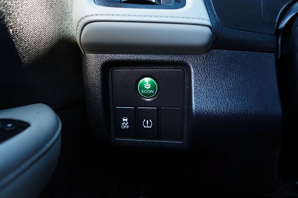Used 2021 Honda HR-V LX image 29