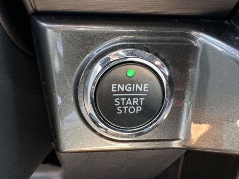Used 2022 Ford F150 XLT w/ Equipment Group 302A High AWD/4WD image 21