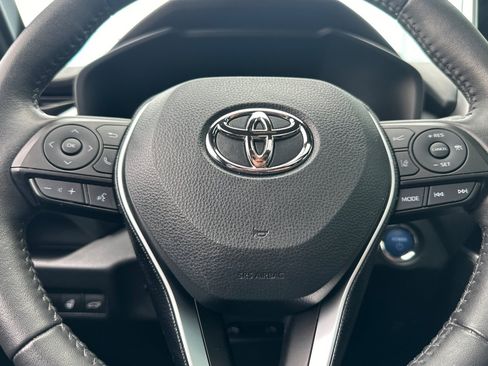 Used 2021 Toyota RAV4 XSE AWD/4WD image 25