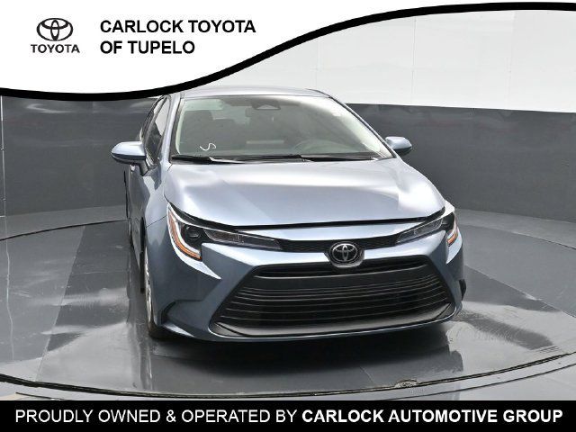 Used 2026 Toyota Corolla LE FWD image 7