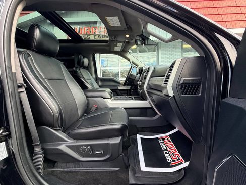 Used 2017 Ford F350 Lariat w/ Lariat Ultimate Package image 41