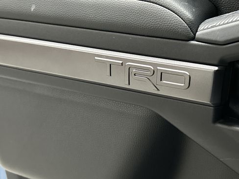 Used 2025 Toyota 4Runner TRD Off-Road AWD/4WD image 14