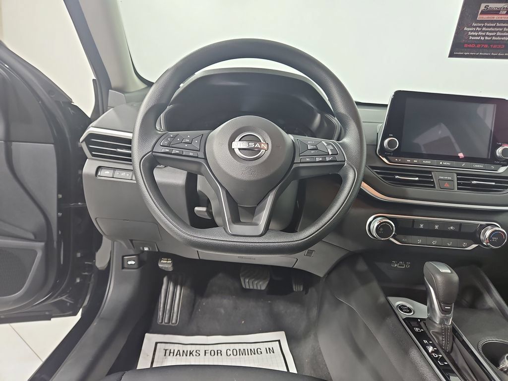 Certified 2025 Nissan Altima 2.5 S FWD image 15