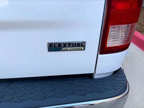 Used 2011 RAM 1500 Classic SLT RWD image 9