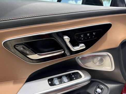 Certified 2026 Mercedes-Benz CLE 300 4MATIC Cabriolet image 22