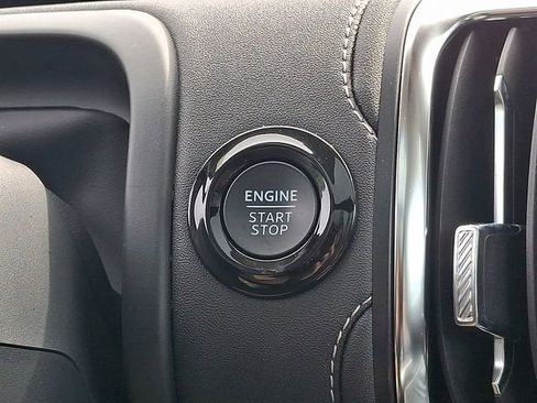 Used 2025 Ford Expedition Max Platinum AWD/4WD image 26