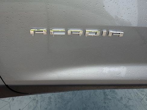 New 2026 GMC Acadia Elevation image 8