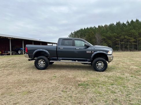 Used 2014 RAM 2500 Big Horn image 9