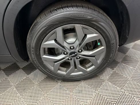 Certified 2024 Kia Seltos S AWD/4WD image 29