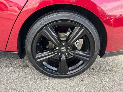 Used 2025 Honda Accord Sport image 10