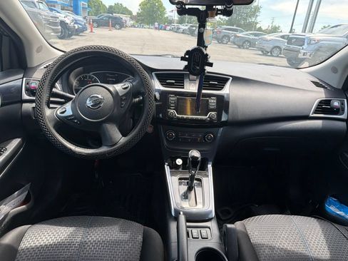 Used 2017 Nissan Sentra SR FWD image 5