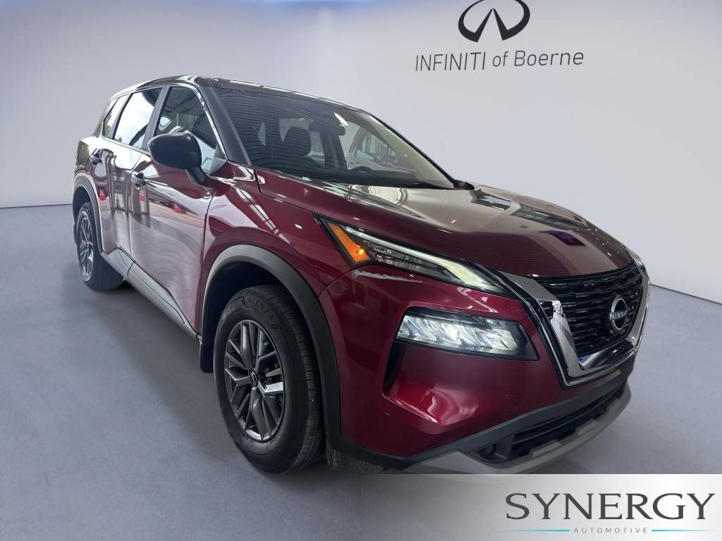 Used 2023 Nissan Rogue S FWD image 3