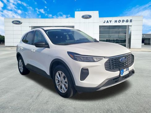 Certified 2024 Ford Escape Active w/ Tech Pack #1 image 1