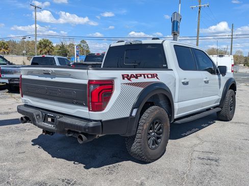 Used 2024 Ford F150 Raptor AWD/4WD image 3