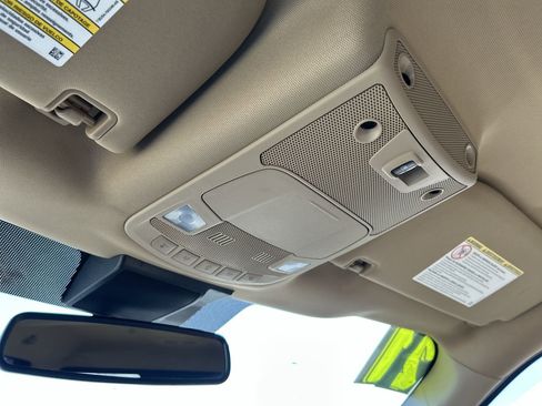 Used 2021 Ford F250 Lariat w/ Lariat Value Package image 30