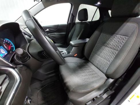 Used 2023 Chevrolet Equinox LT AWD/4WD image 15