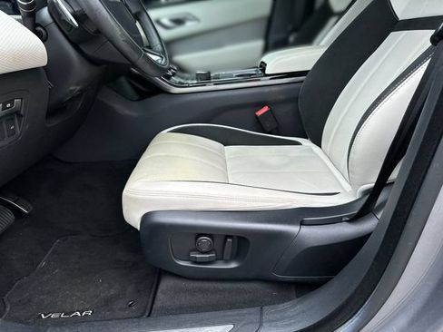 Used 2020 Land Rover Range Rover Velar R-Dynamic S AWD/4WD image 13