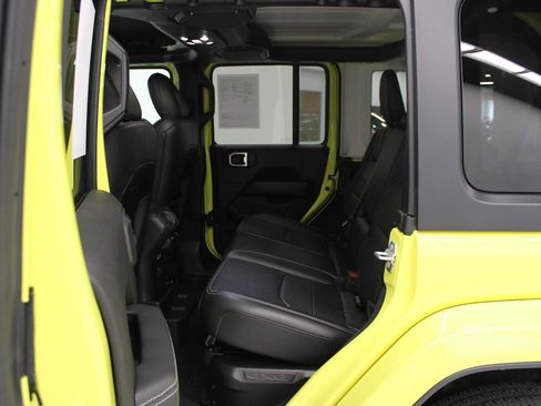 Used 2023 Jeep Wrangler Unlimited Sahara w/ Cold Weather Group AWD/4WD image 36