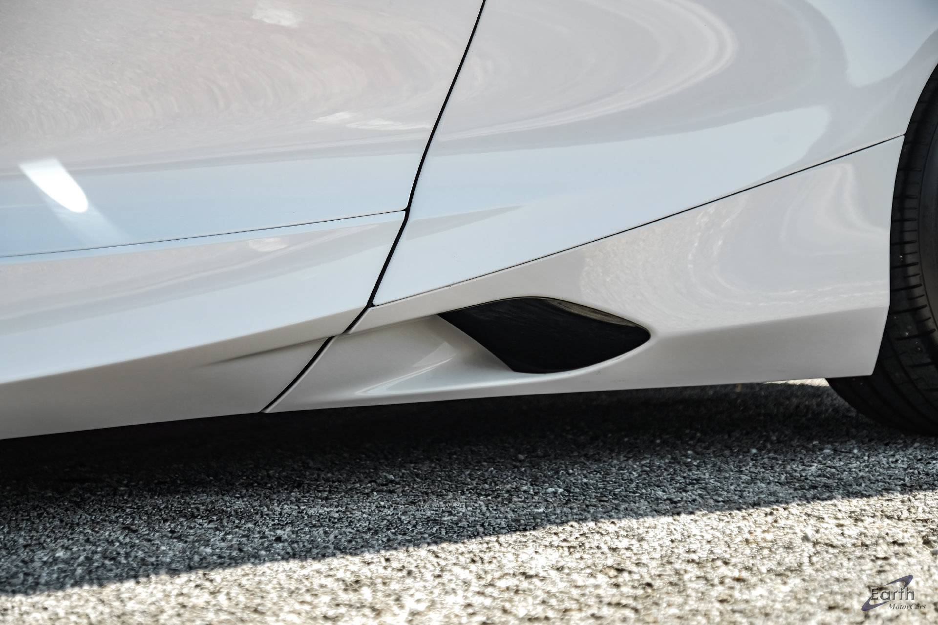 Used 2025 McLaren 750S Spider RWD image 48