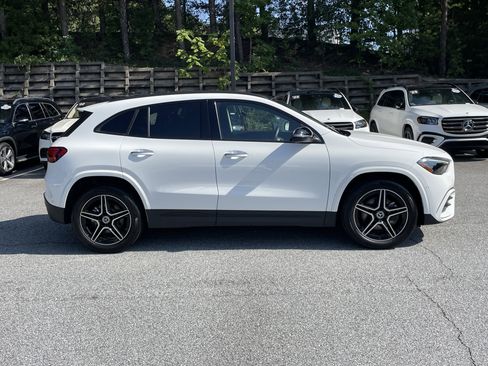 Certified 2025 Mercedes-Benz GLA 250 image 5