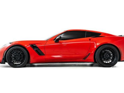Used 2017 Chevrolet Corvette Grand Sport image 9